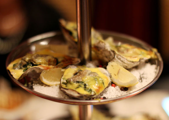Oysters Plateau at 22 Prime