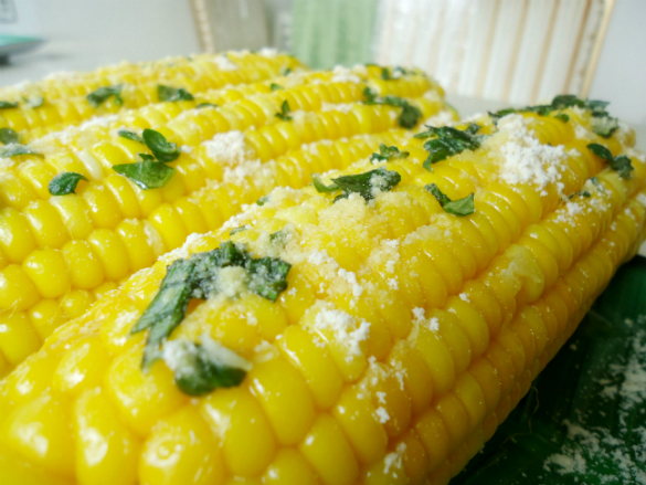Simple Sunday Snack: Corn on a Cob